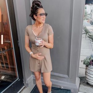 Pink Lily button up dress!